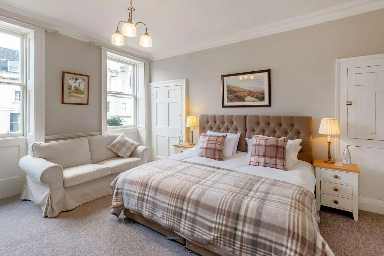 Luxury Two Floor Central Duplex Apartment Free Parking Bath