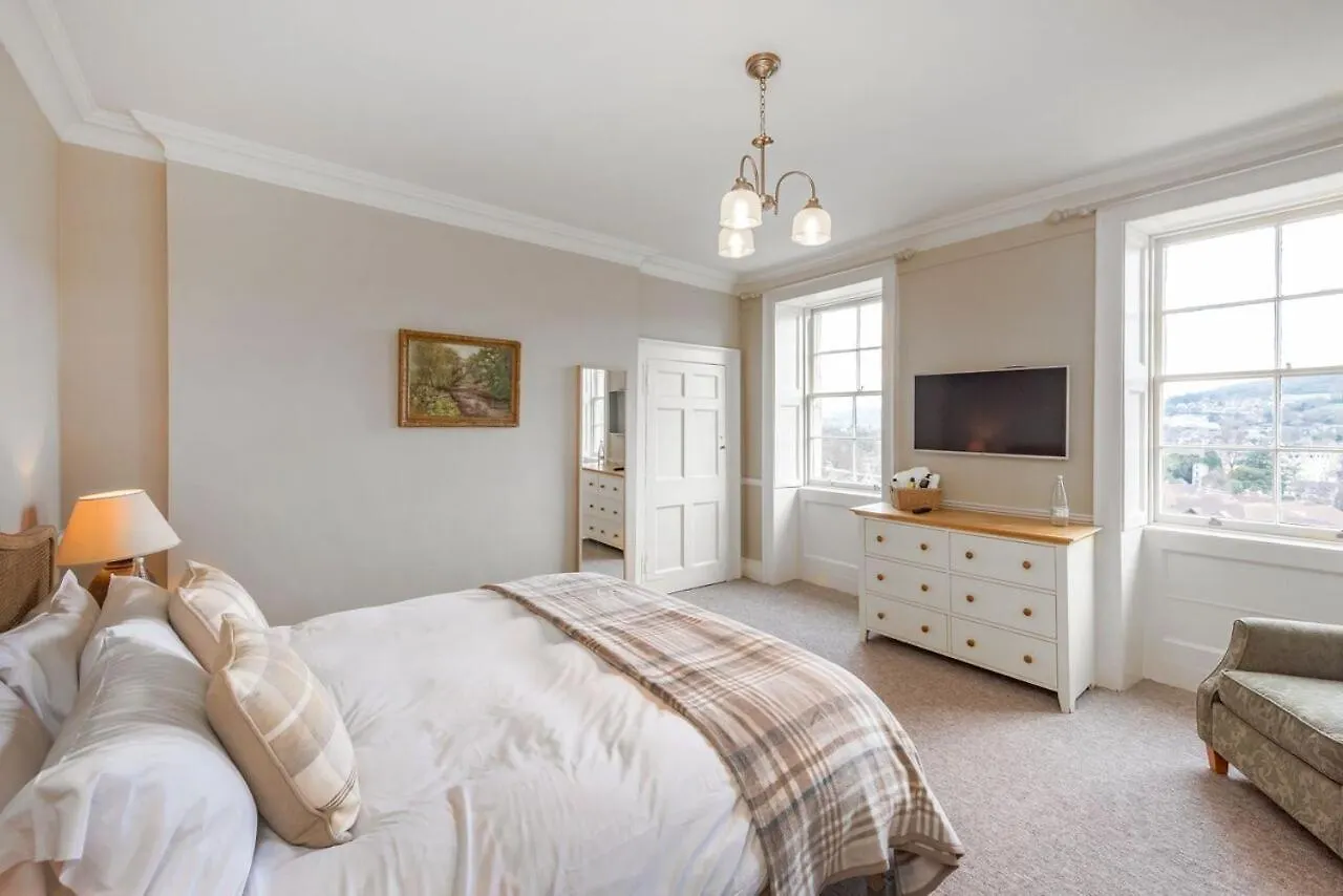 Luxury Two Floor Central Duplex Apartment Free Parking Bath